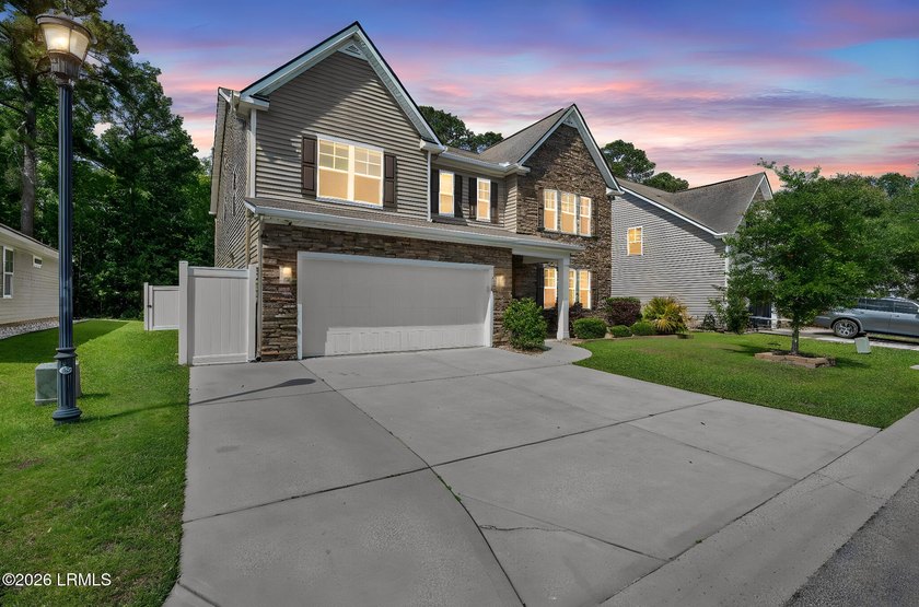 Step inside this beautifully refreshed home featuring a newly - photo 8