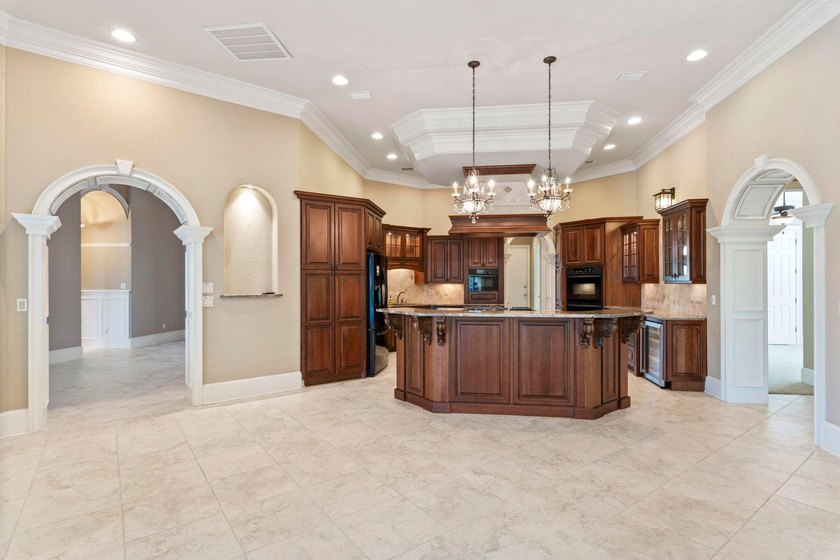 Amazing opportunity to own this custom built Single Story beach - photo 12