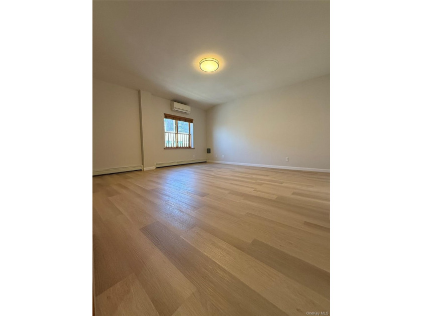 Welcome to this stunning newly renovated penthouse residence in - photo 12