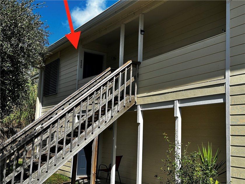 This remodeled second floor condo features, 2 bedrooms, 2 full - photo 15