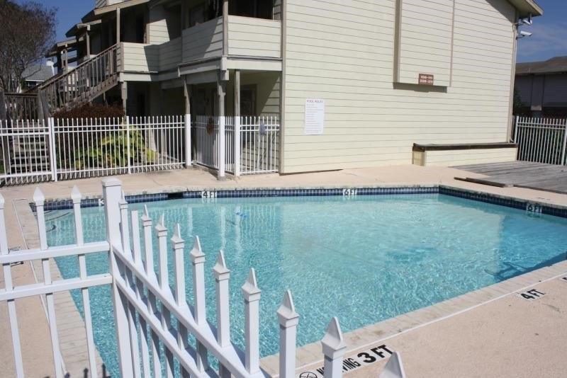 This remodeled second floor condo features, 2 bedrooms, 2 full - photo 20