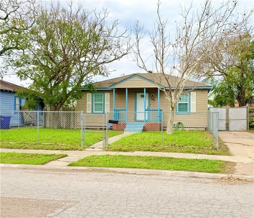 Nestled in a highly desirable area, this charming home is - photo 11