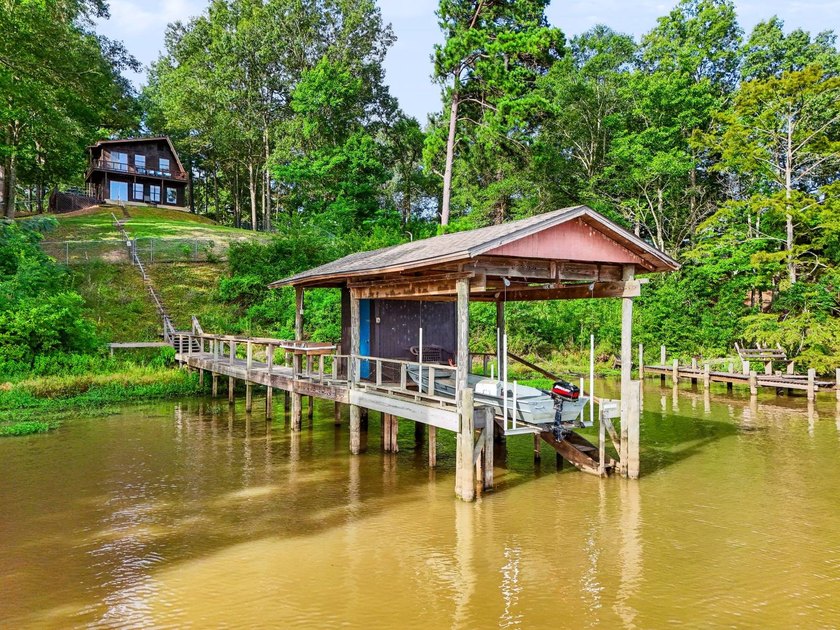 Imagine beginning each morning with beautiful waterfront views - photo 2