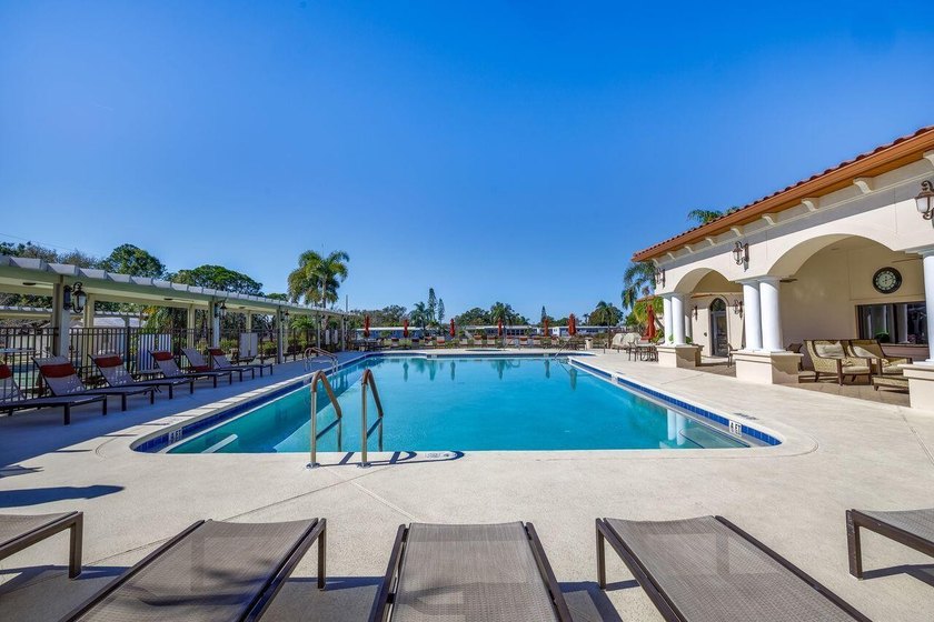 Are you looking for a low maintenance lifestyle, near the - photo 31