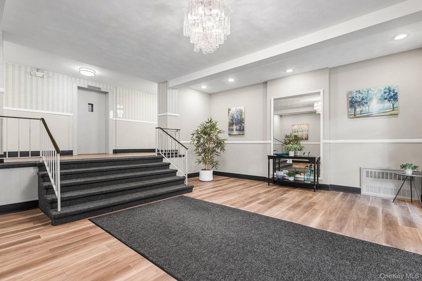 Spacious and versatile apartment featuring an extra-large living - photo 16
