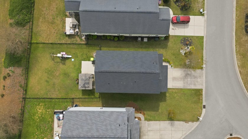 Listed below Appraisal value! Credit to buyer offered at closing - photo 26