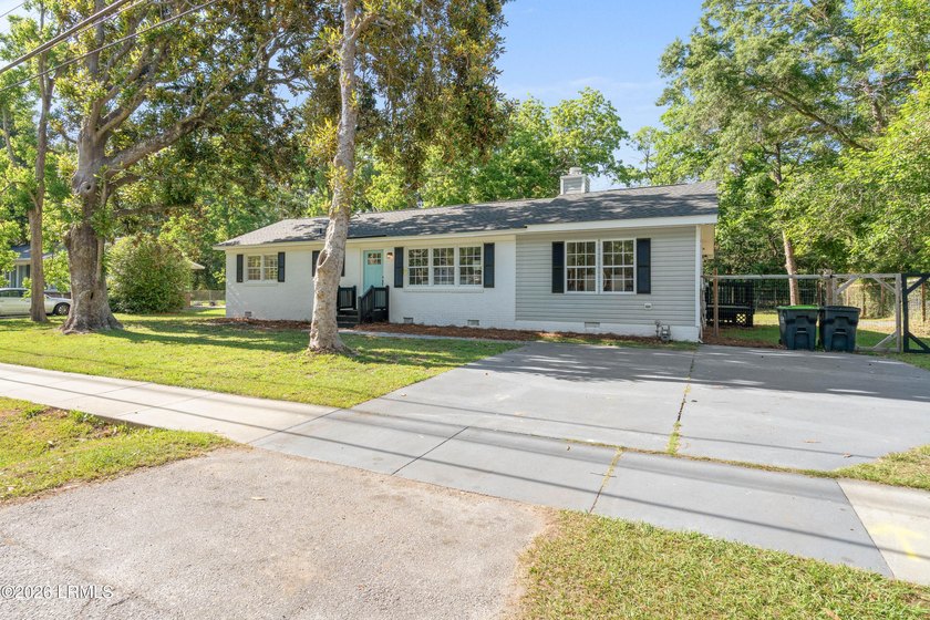 Welcome to this beautifully updated home in the heart of - photo 2