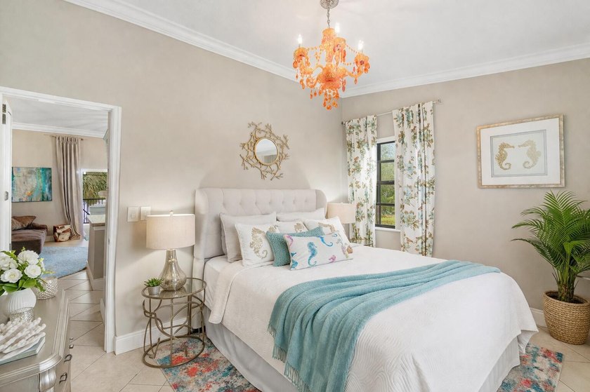 Welcome to this spacious 3-bedroom, 2-bathroom condo featuring - photo 27