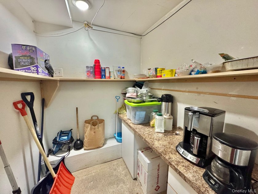 Calling All Investors, Developers, &amp; End-Users!!! 100% Occupied - photo 12