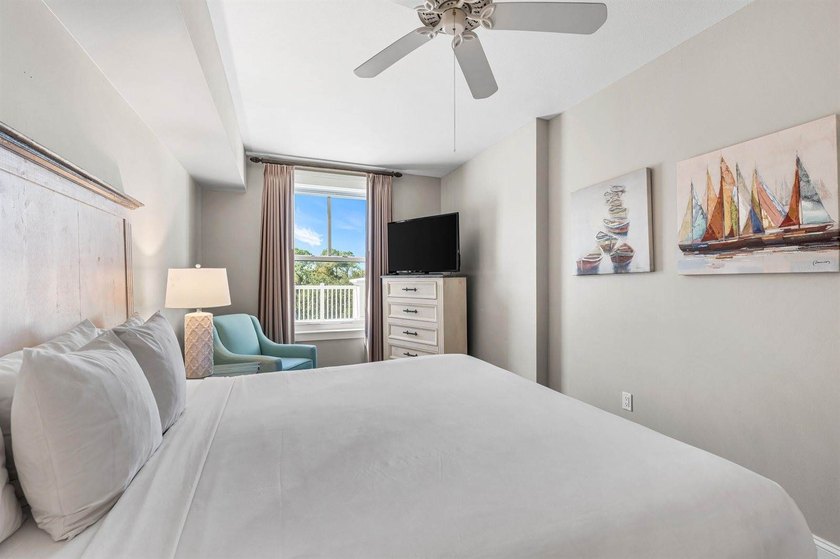 With one of the biggest balconies in Sandestin, this unit - photo 14