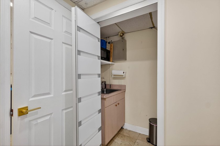 Rare opportunity to acquire a premier, full-service medspa - photo 20