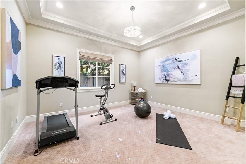 Located in the highly desirable Upper Arcadia neighborhood, this - photo 31