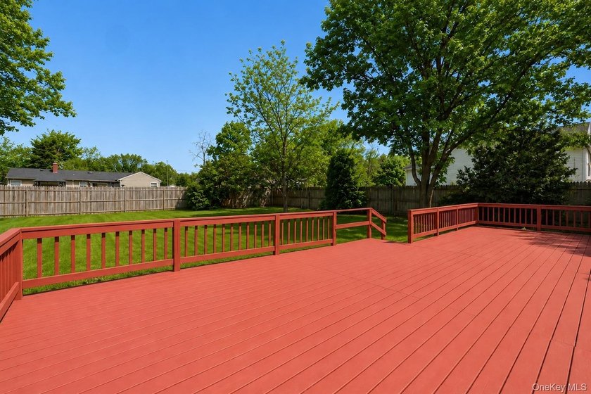 Welcome to this charming home located at 1016 Howells Rd in Bay - photo 12