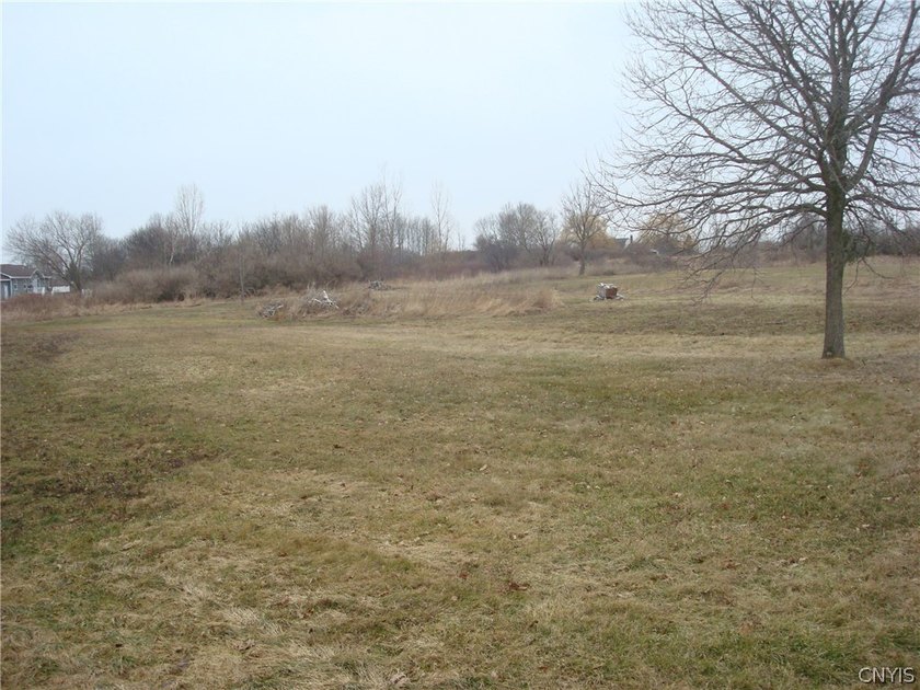 Looking to build just outside of the village of Clayton and - photo 11