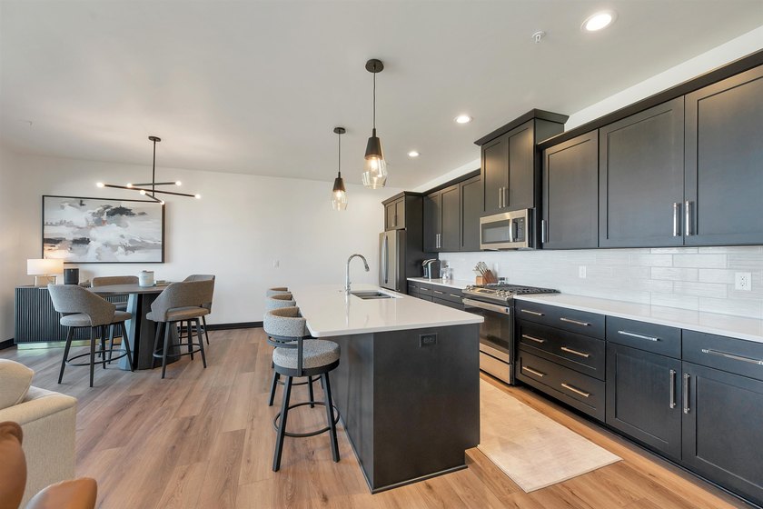 Maintenance-free waterfront living! Enjoy high end condo living - photo 15