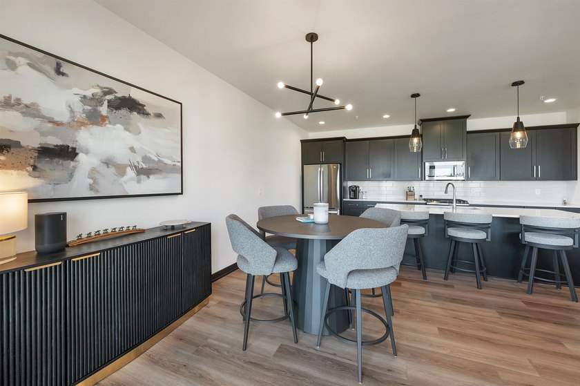 Maintenance-free waterfront living! Enjoy high end condo living - photo 23