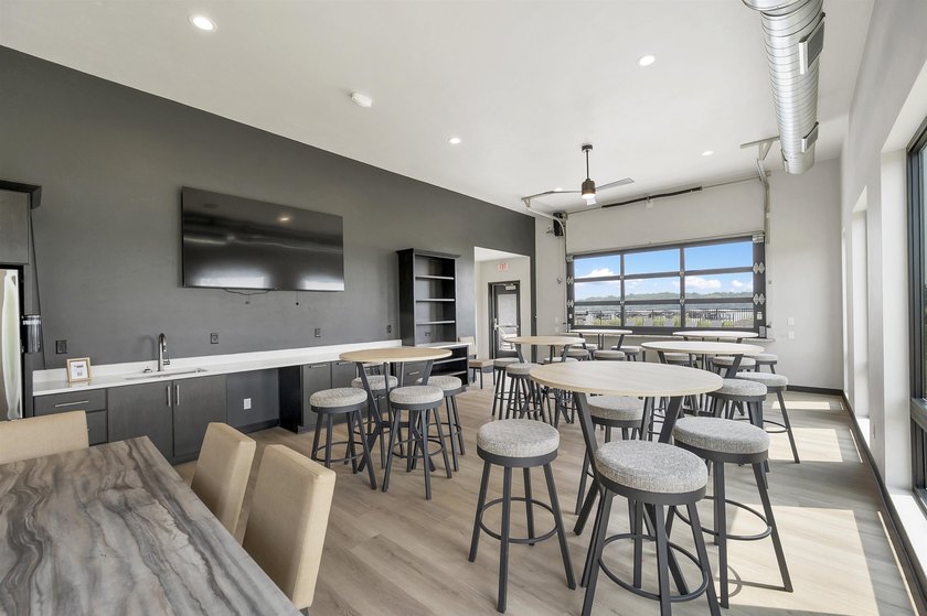 Maintenance-free waterfront living! Enjoy high end condo living - photo 46