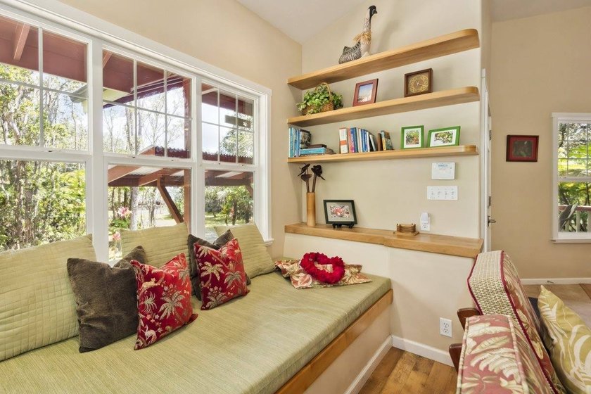 You'll be charmed by this thoughtfully designed custom home - photo 6