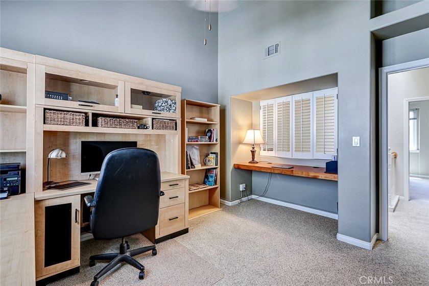 Beautifully updated and exceptionally well-maintained, this - photo 20