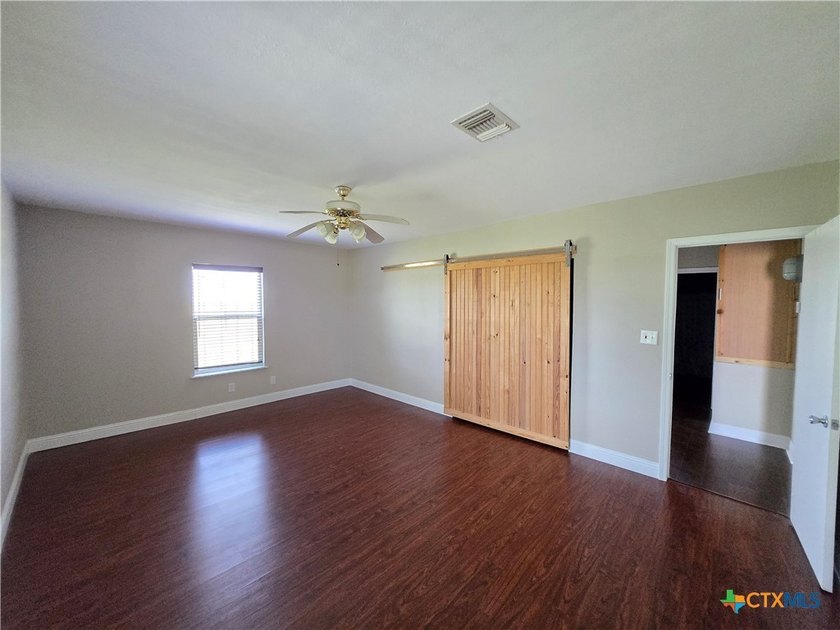 Welcome home to *The Cape!* This 1,514 sq ft home is nestled on - photo 21