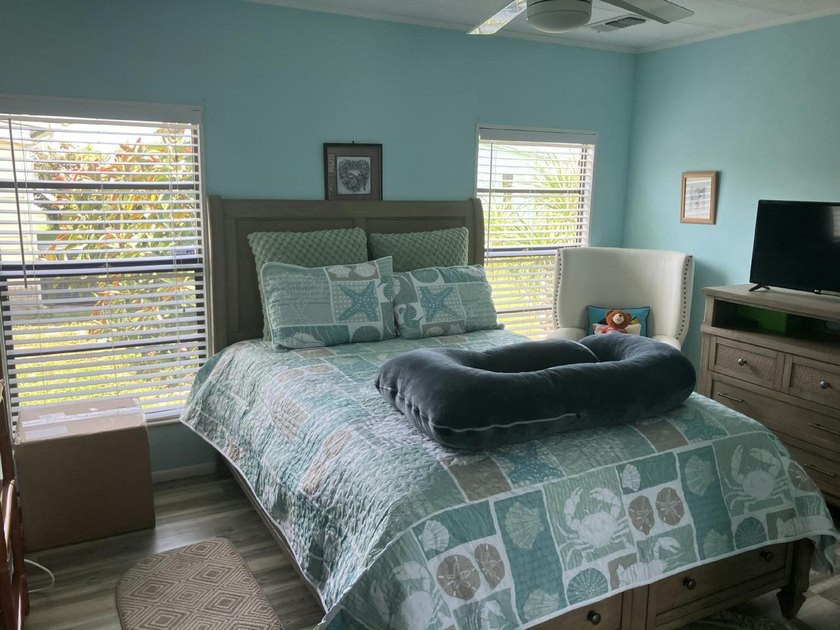 Don't miss this rare opportunity. This home has four sections - photo 22