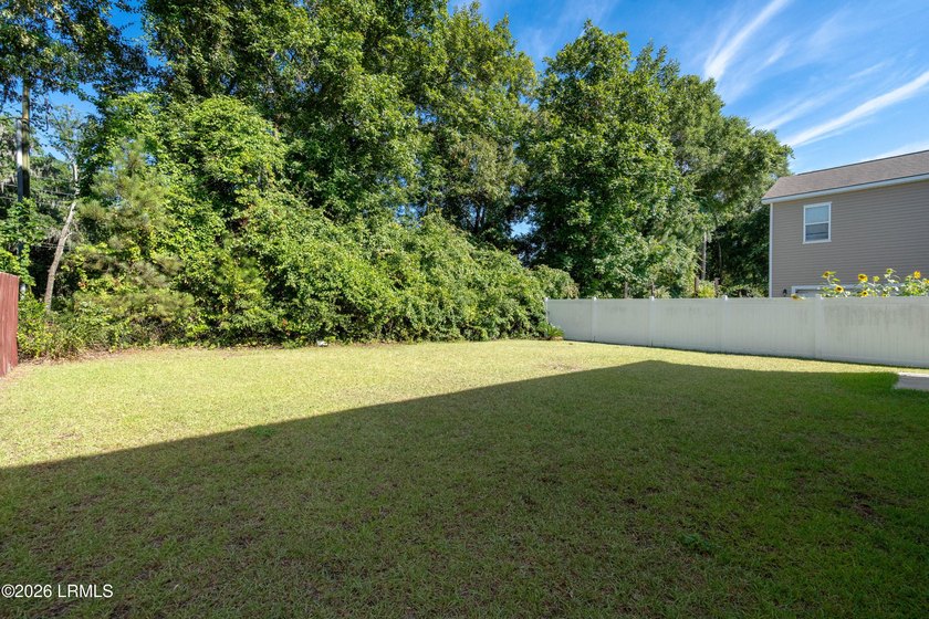 Welcome to 3674 Oyster Bluff Drive! Just 5 minutes from historic - photo 4