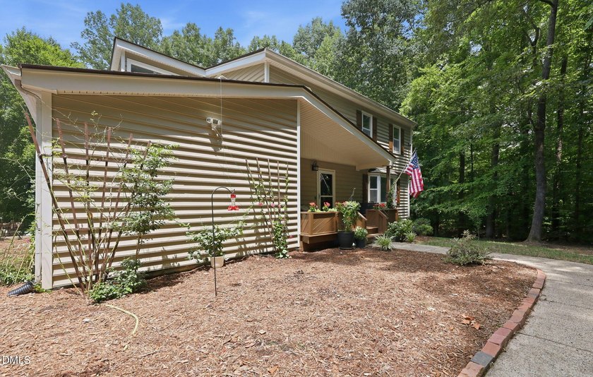 Detached 2-Car Garage with Finished Bonus Room &amp; Full Bath! - photo 45