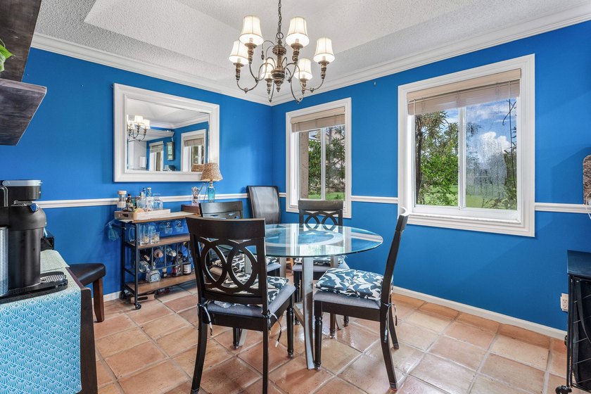 Are you looking for a renovated 1st floor corner unit condo in - photo 12