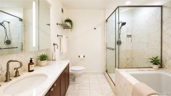 Welcome to Residence 6E at The Windsor - a rarely available - photo 8