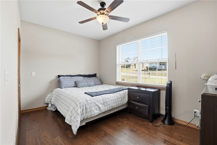 Welcome to 22 Bandy Dr in Holiday Island-a stunning home - photo 23