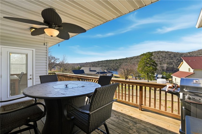 Welcome to 22 Bandy Dr in Holiday Island-a stunning home - photo 27