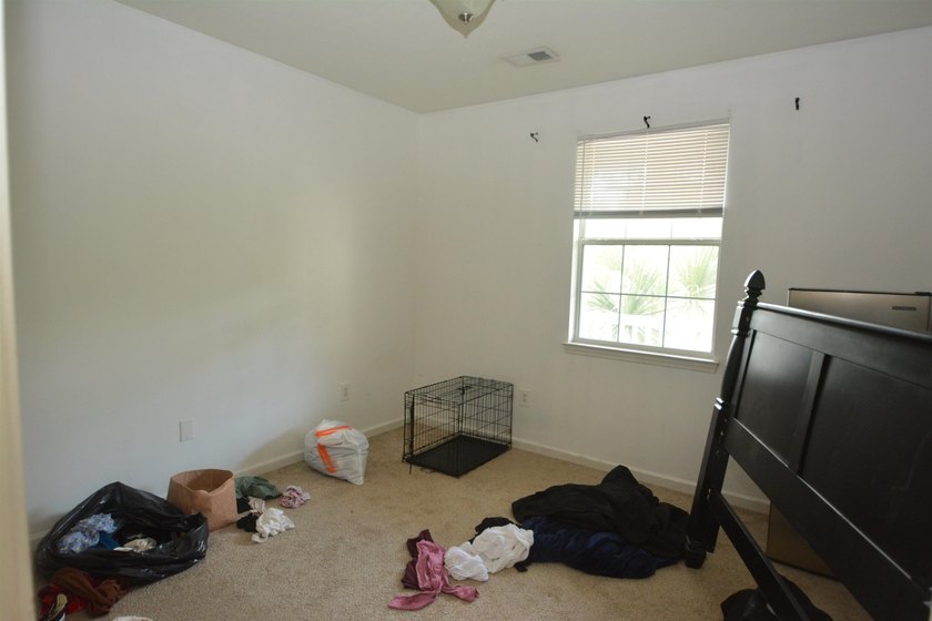 Nice 2 bedroom 2 bath unit updated 2 years ago with new carpet - photo 15
