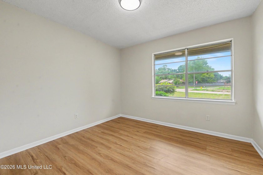 Move-in ready and priced to sell! This beautifully refreshed - photo 17