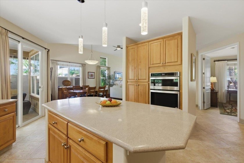 Welcome home to this impeccably maintained, turn-key residence - photo 11