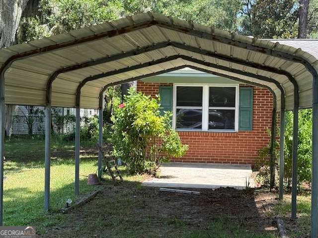 Welcome to this quaint, all-brick home nestled in the heart of - photo 4