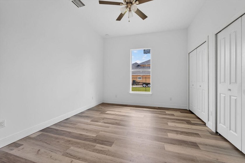 Brand-new CBS construction in desirable Paar Estates No - photo 24