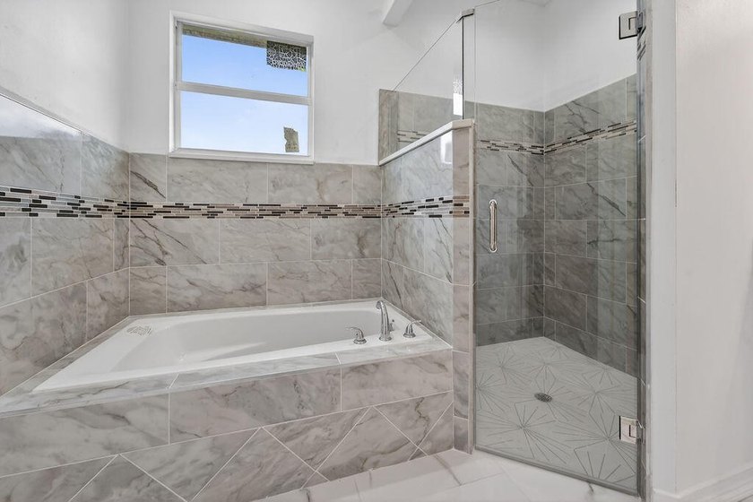 Brand-new CBS construction in desirable Paar Estates No - photo 34