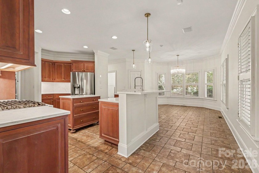 Prestigious Providence Country Club living meets timeless design - photo 9