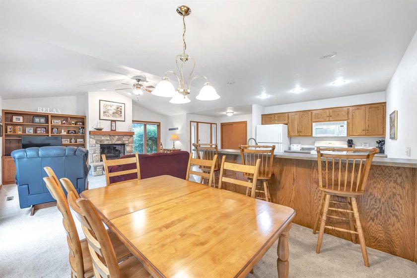 Seize this RARE opportunity to acquire a sought after 3 Bdrm/3 - photo 20