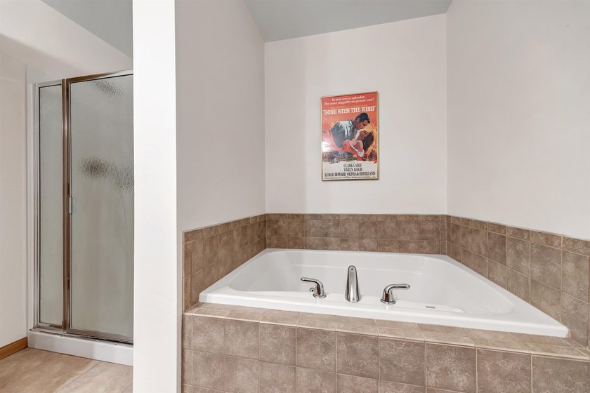 Seize this RARE opportunity to acquire a sought after 3 Bdrm/3 - photo 25