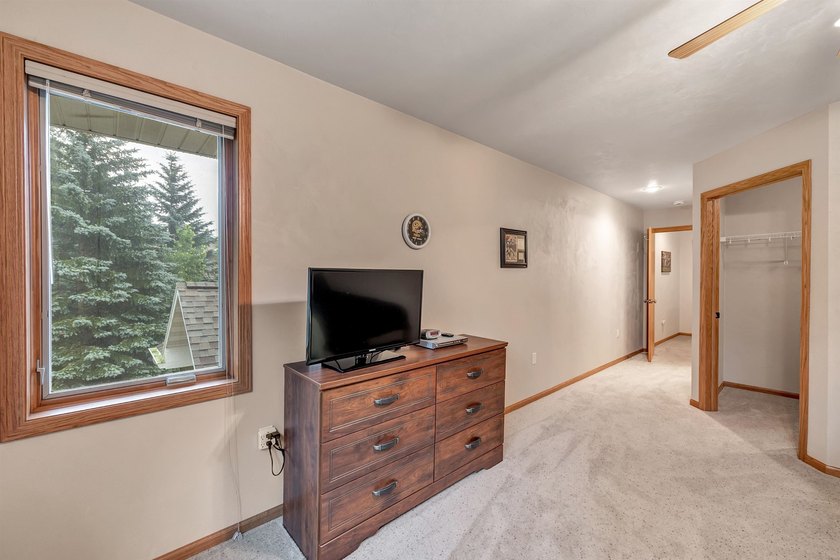 Seize this RARE opportunity to acquire a sought after 3 Bdrm/3 - photo 31