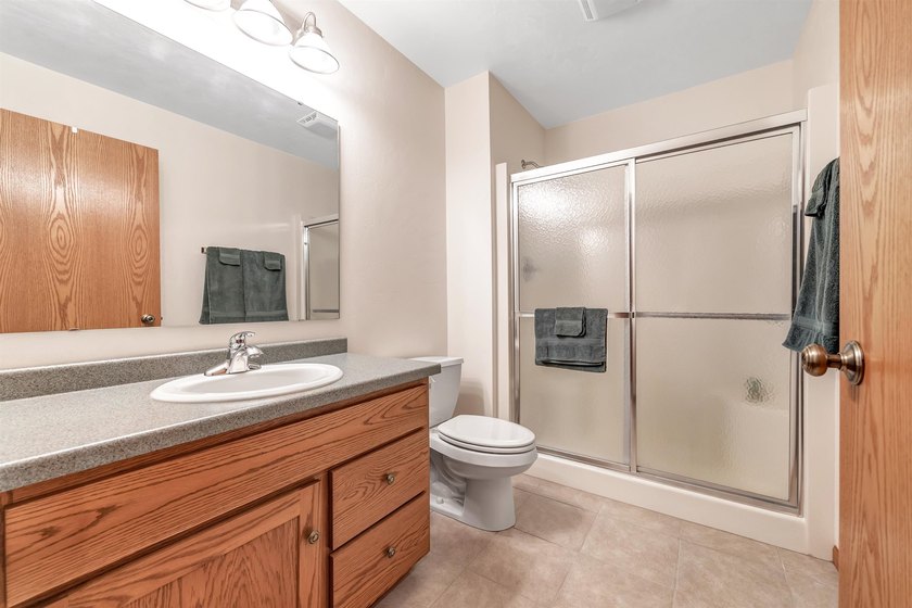 Seize this RARE opportunity to acquire a sought after 3 Bdrm/3 - photo 32