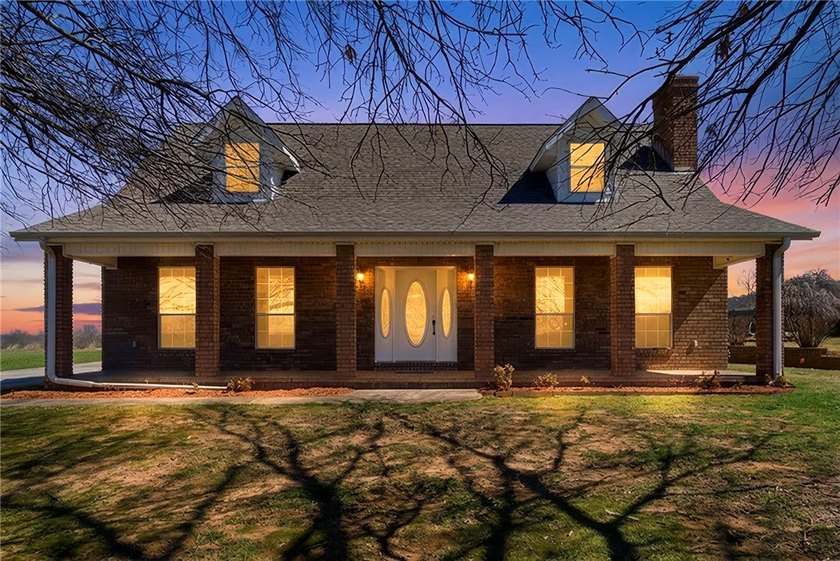 Rare find! Custom home on 3 acres in Fayetteville + 1280 sf shop - photo 33