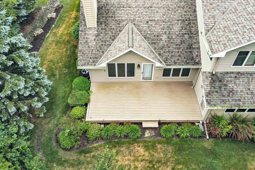 Seize this RARE opportunity to acquire a sought after 3 Bdrm/3 - photo 36