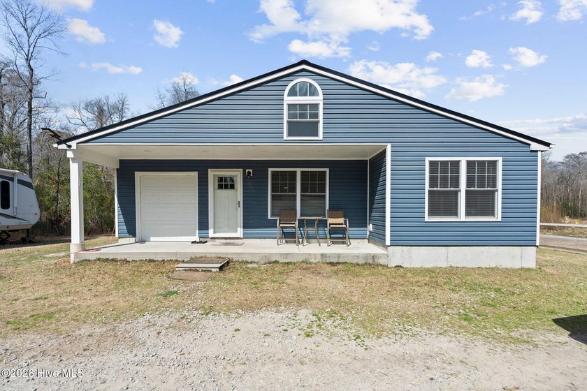 Rare opportunity to own a private and versatile 2.85-acre estate - photo 54