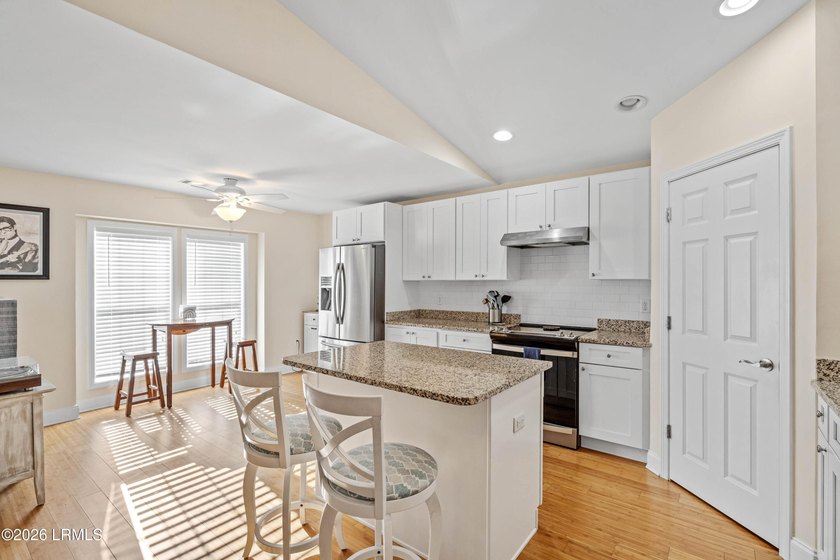 Welcome to 8 Wateree Court, a charming cottage style home - photo 10