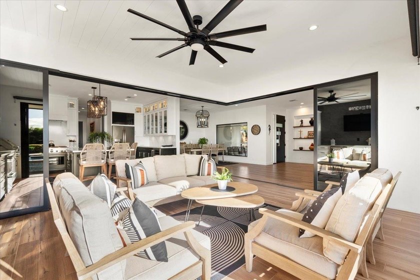 Experience practical elegance in this thoughtfully designed - photo 23