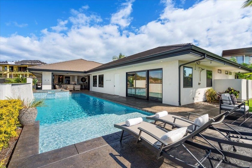 Experience practical elegance in this thoughtfully designed - photo 36