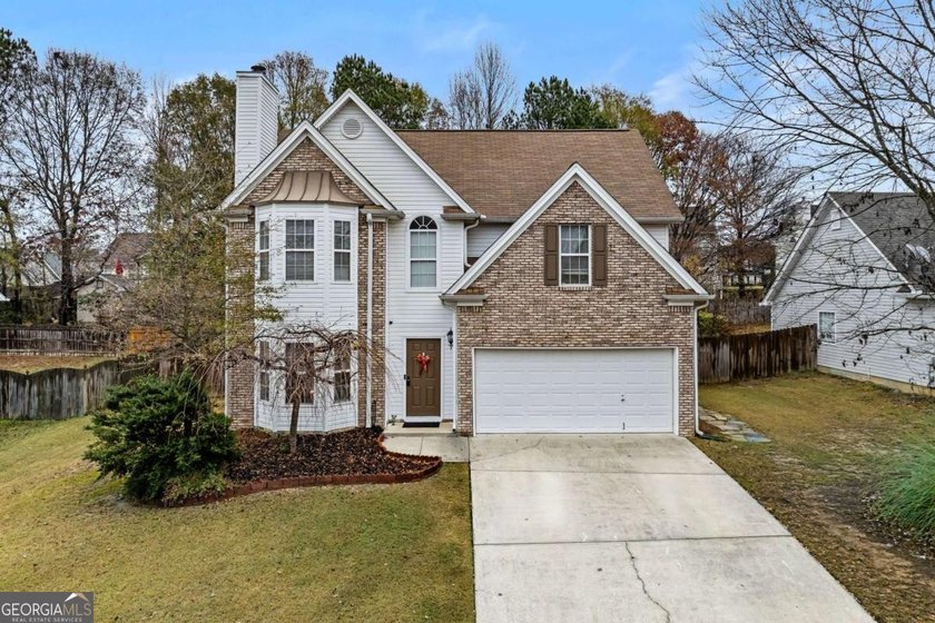 !!! PRICE IMPROVEMENT !!! Welcome to this Amazing 2-Story - photo 3