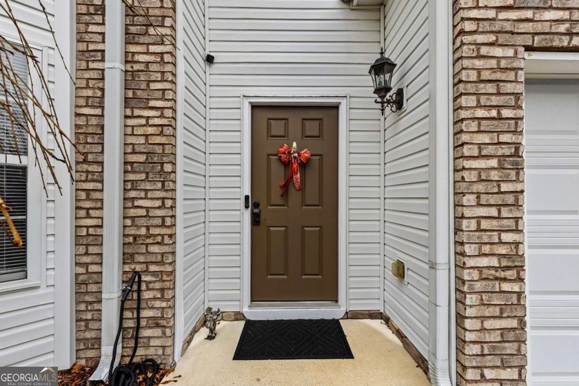 !!! PRICE IMPROVEMENT !!! Welcome to this Amazing 2-Story - photo 5